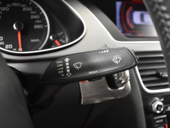 Audi A4 IV (B8) Рестайлинг с пробегом 2013 года, цена 1 365 900 рублей, 243248 км, седан, Автокод Объявления