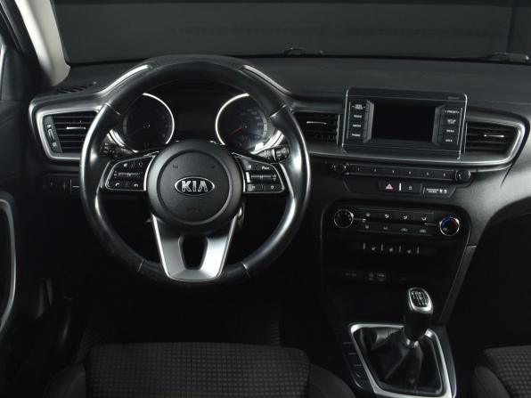Kia Ceed III с пробегом 2018 года, цена 1 549 999 рублей, 68844 км, хэтчбек, Автокод Объявления