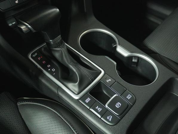 Kia Sportage IV Рестайлинг с пробегом 2021 года, цена 2 450 000 рублей, 92258 км, внедорожник, Автокод Объявления