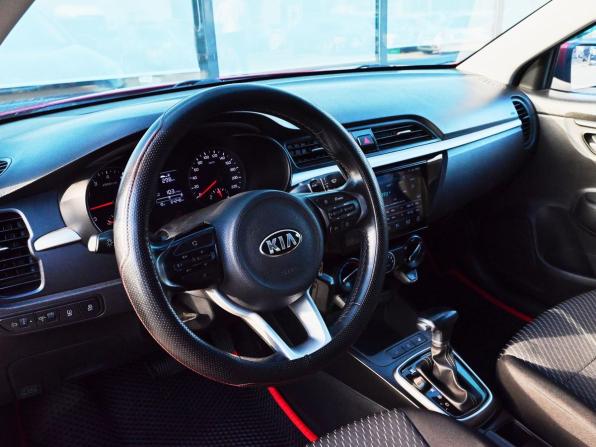 Kia Rio IV с пробегом 2018 года, цена 1 489 000 рублей, 64247 км, седан, Автокод Объявления