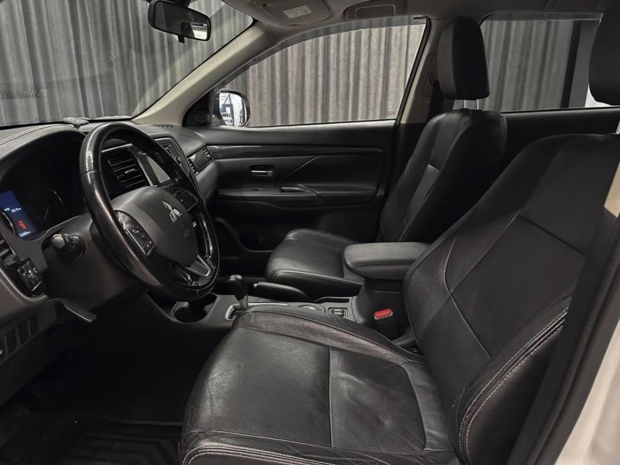 Mitsubishi Outlander III Рестайлинг 2 Красноярск  - изображение 12