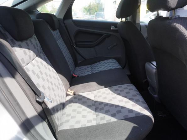 Ford Focus II Рестайлинг с пробегом 2008 года, цена 423 000 рублей, 305809 км, хэтчбек, Автокод Объявления