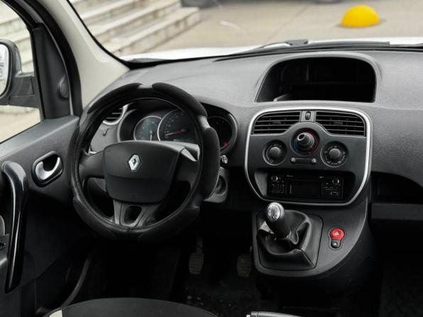Renault Kangoo II Рестайлинг с пробегом 2013 года, цена 799 000 рублей, 112593 км, минивэн, Автокод Объявления