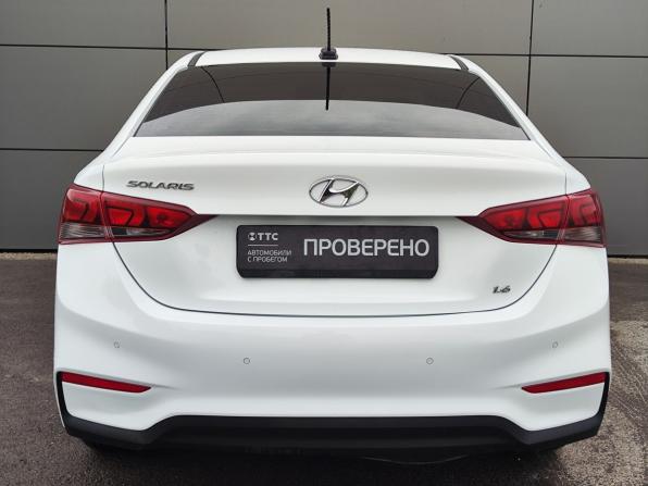 Hyundai Solaris II с пробегом 2017 года, цена 1 399 000 рублей, 106359 км, седан, Автокод Объявления