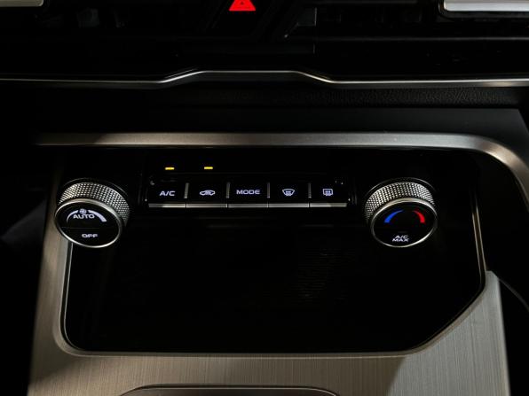 Geely Coolray I с пробегом 2022 года, цена 2 070 900 рублей, 16930 км, внедорожник, Автокод Объявления