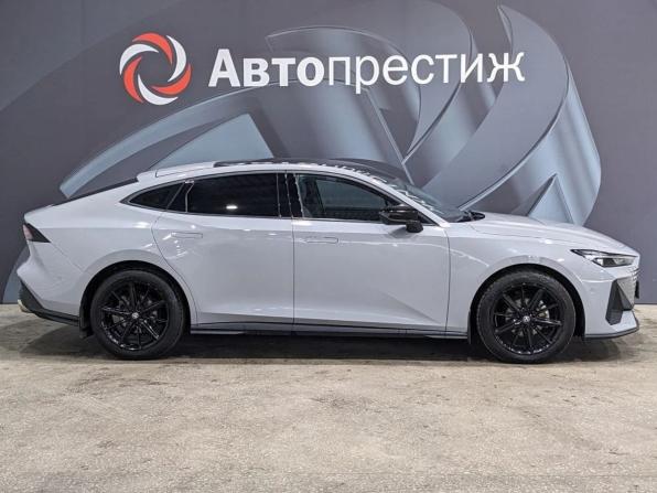 Changan UNI-V I с пробегом 2023 года, цена 1 895 000 рублей, 80690 км, лифтбек, Автокод Объявления
