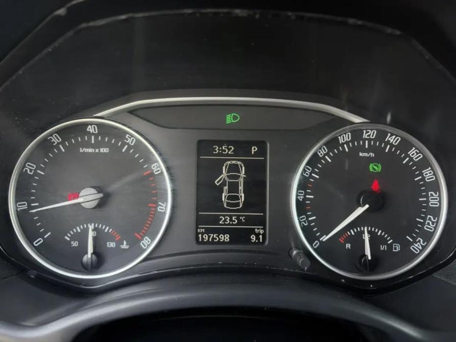 Skoda Octavia II (A5) Рестайлинг Волгоград  - изображение 7