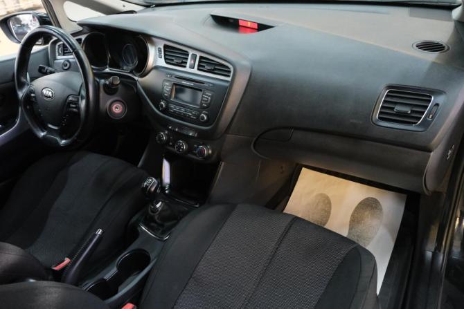 Kia Ceed II с пробегом 2014 года, цена 899 000 рублей, 146000 км, хэтчбек, Автокод Объявления