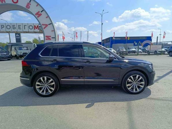 Volkswagen Tiguan II с пробегом 2018 года, цена 3 536 000 рублей, 61562 км, внедорожник, Автокод Объявления