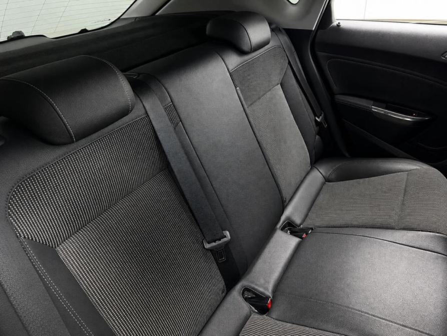 Opel Astra J Казань  - изображение 17