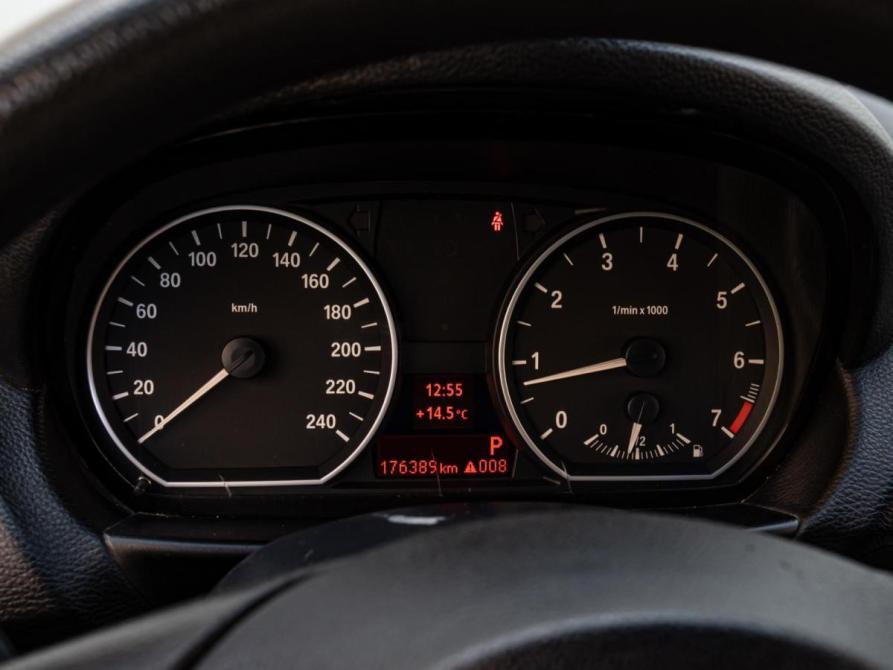 BMW 1 серии I (E81/E82/E87/E88) Рестайлинг Краснодар  - изображение 13