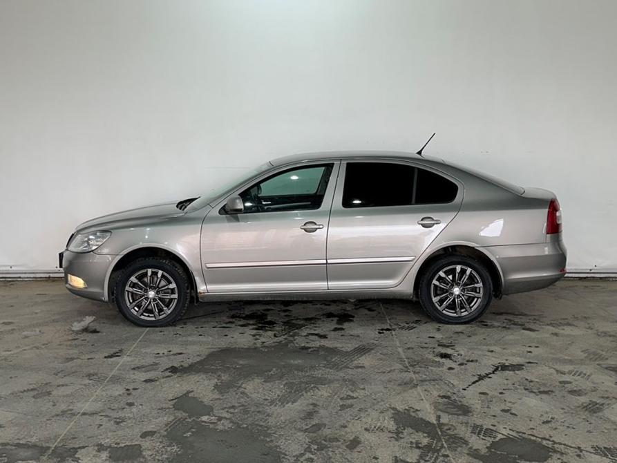 Skoda Octavia II (A5) Рестайлинг Москва  - изображение 4