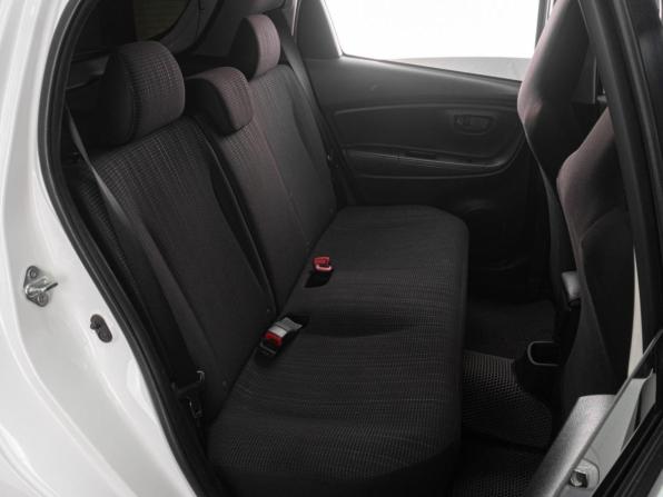 Toyota Vitz III (XP130) Рестайлинг 2 с пробегом 2017 года, цена 1 179 000 рублей, 89122 км, хэтчбек, Автокод Объявления