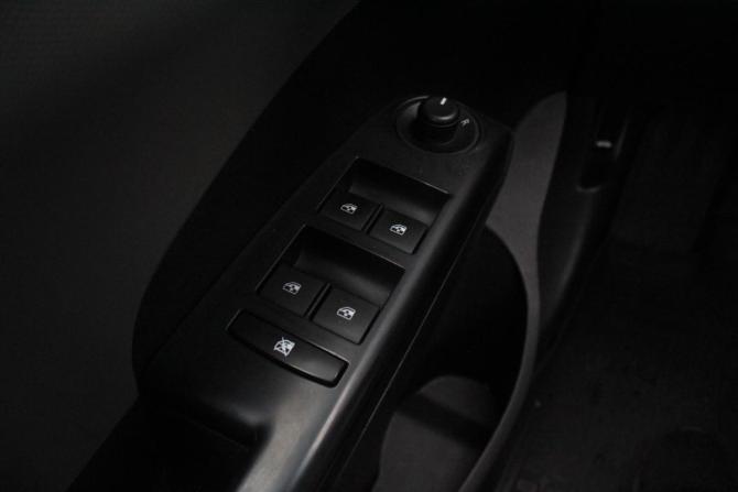 Chevrolet Aveo II с пробегом 2015 года, цена 810 000 рублей, 110976 км, хэтчбек, Автокод Объявления