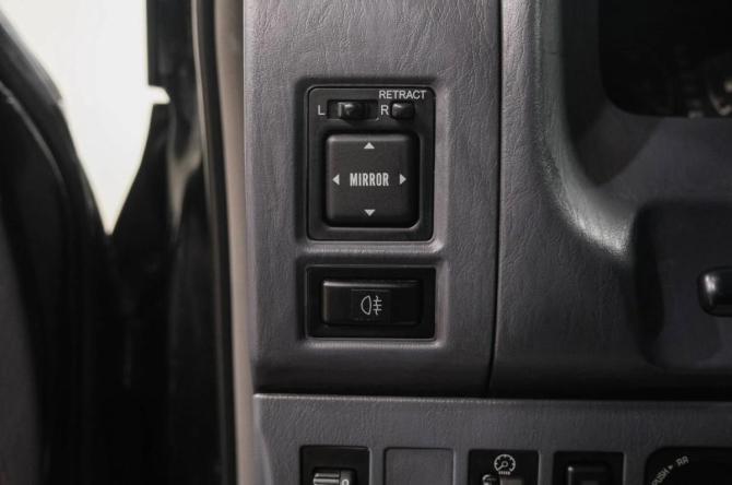 Toyota Land Cruiser Prado 90 Series Рестайлинг с пробегом 2001 года, цена 1 699 000 рублей, 249000 км, внедорожник, Автокод Объявления