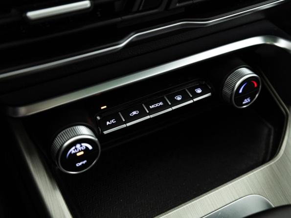 Geely Coolray I с пробегом 2023 года, цена 1 959 700 рублей, 23296 км, внедорожник, Автокод Объявления
