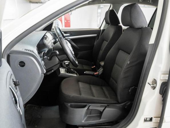 Skoda Octavia II (A5) Рестайлинг с пробегом 2011 года, цена 835 000 рублей, 248354 км, лифтбек, Автокод Объявления