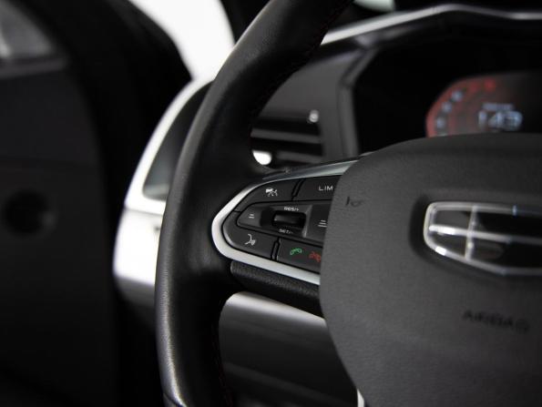Geely Tugella I Рестайлинг с пробегом 2023 года, цена 2 999 000 рублей, 41968 км, внедорожник, Автокод Объявления