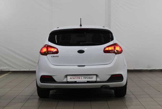 Kia Ceed II с пробегом 2012 года, цена 1 250 000 рублей, 211522 км, универсал, Автокод Объявления