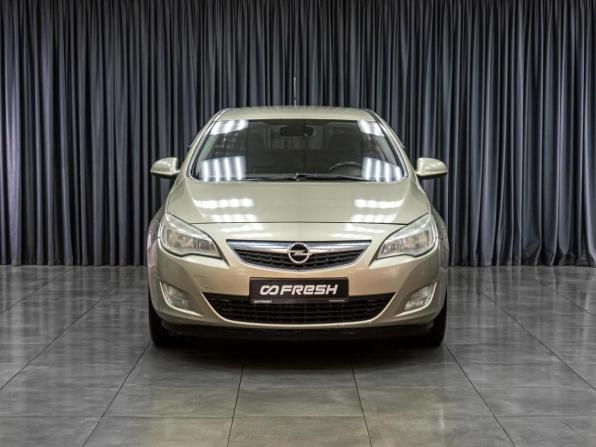 Opel Astra J с пробегом 2010 года, цена 489 000 рублей, 253487 км, хэтчбек, Автокод Объявления