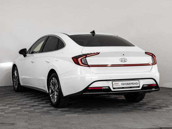 Hyundai Sonata VIII (DN8) с пробегом 2020 года, цена 2 449 000 рублей, 92713 км, седан, Автокод Объявления