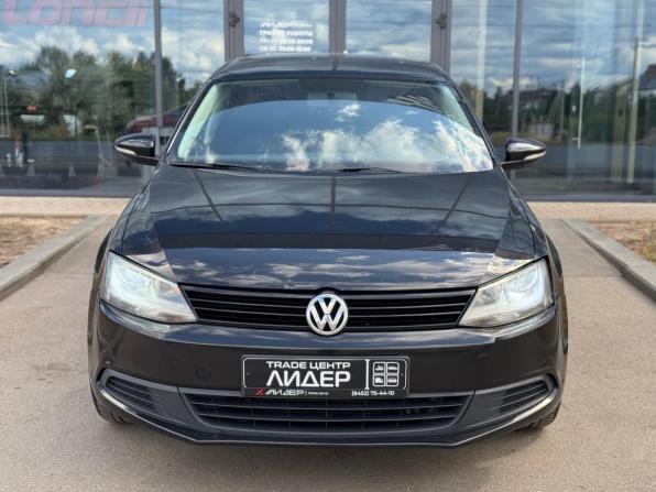 Volkswagen Jetta VI Рестайлинг с пробегом 2014 года, цена 930 000 рублей, 236600 км, седан, Автокод Объявления