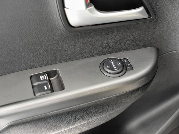 Kia Rio III Рестайлинг с пробегом 2017 года, цена 975 000 рублей, 134826 км, седан, Автокод Объявления