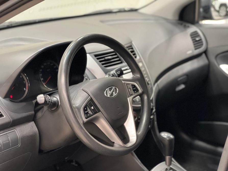 Hyundai Solaris I Рестайлинг Кемерово  - изображение 7