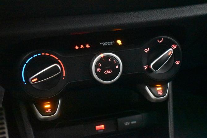 Kia Picanto III с пробегом 2021 года, цена 1 570 000 рублей, 60242 км, хэтчбек, Автокод Объявления