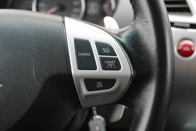 Mitsubishi Pajero Sport II Рестайлинг с пробегом 2013 года, цена 1 599 000 рублей, 213000 км, внедорожник, Автокод Объявления