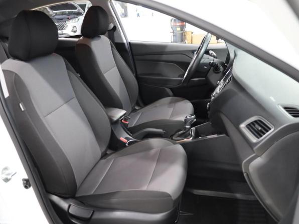 Hyundai Solaris II с пробегом 2019 года, цена 1 499 000 рублей, 126395 км, седан, Автокод Объявления