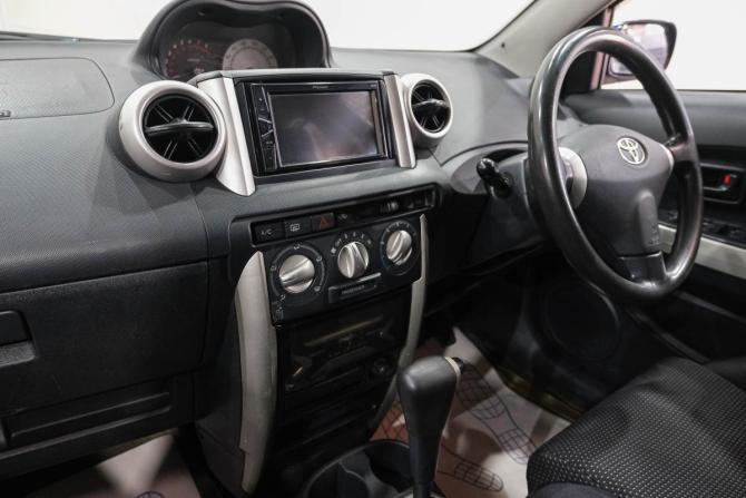 Toyota Ist I Рестайлинг с пробегом 2005 года, цена 499 000 рублей, 262985 км, хэтчбек, Автокод Объявления