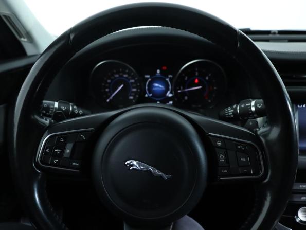Jaguar XF II с пробегом 2016 года, цена 2 035 000 рублей, 138300 км, седан, Автокод Объявления