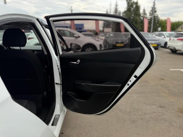 Hyundai Solaris II Рестайлинг с пробегом 2021 года, цена 1 670 000 рублей, 62644 км, седан, Автокод Объявления