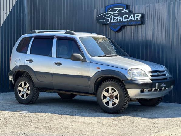 Chevrolet Niva I с пробегом 2003 года, цена 169 000 рублей, 269000 км, внедорожник, Автокод Объявления