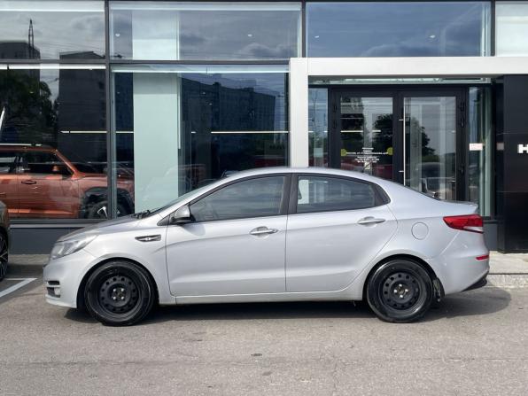 Kia Rio III Рестайлинг с пробегом 2015 года, цена 809 000 рублей, 137862 км, седан, Автокод Объявления