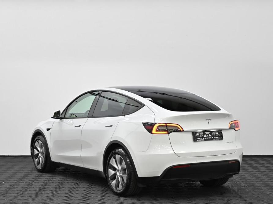 Tesla Model Y I Москва  - изображение 4