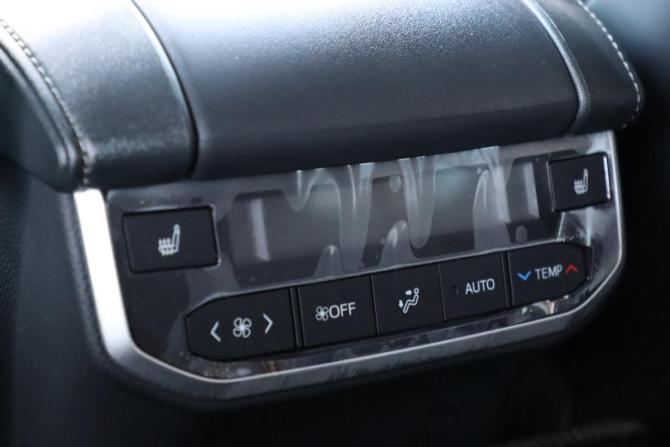Toyota Highlander IV (XU70) с пробегом 2025 года, цена 5 990 000 рублей, 35 км, внедорожник, Автокод Объявления