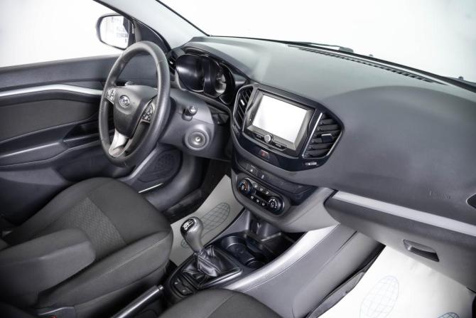 Lada (ВАЗ) Vesta I с пробегом 2018 года, цена 699 000 рублей, 180585 км, седан, Автокод Объявления