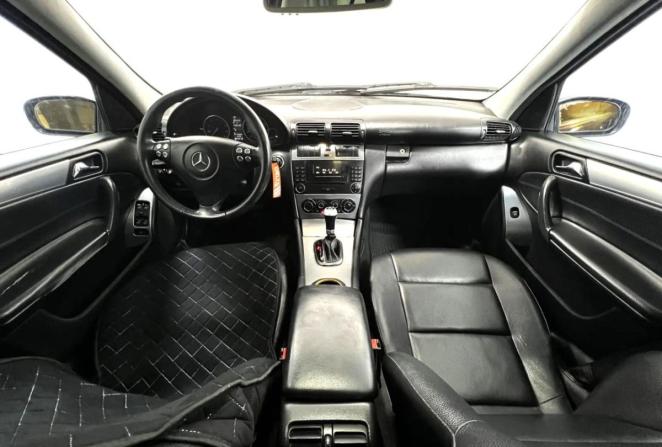 Mercedes-Benz C-Класс II (W203) Рестайлинг с пробегом 2005 года, цена 620 000 рублей, 278147 км, седан, Автокод Объявления