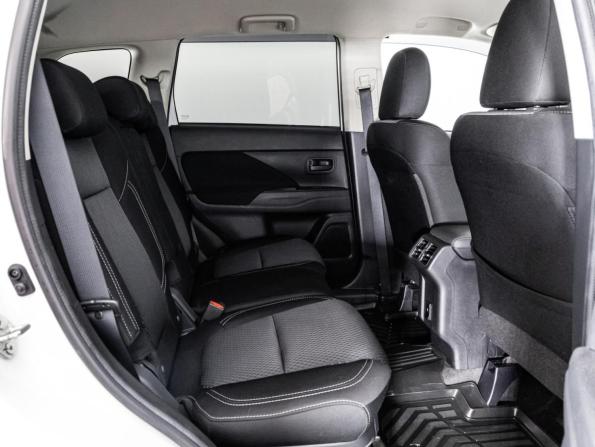 Mitsubishi Outlander III Рестайлинг 3 с пробегом 2020 года, цена 2 499 000 рублей, 81137 км, внедорожник, Автокод Объявления
