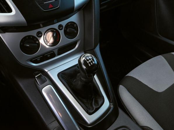 Ford Focus III с пробегом 2012 года, цена 725 000 рублей, 176665 км, хэтчбек, Автокод Объявления
