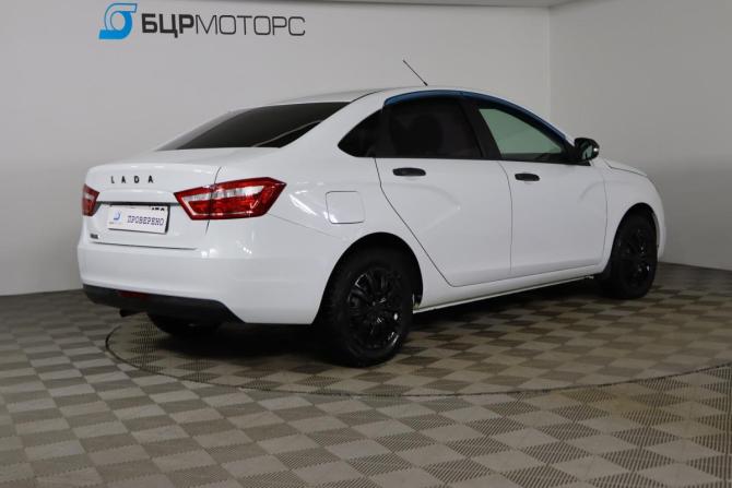 Lada (ВАЗ) Vesta I с пробегом 2018 года, цена 869 990 рублей, 78368 км, седан, Автокод Объявления