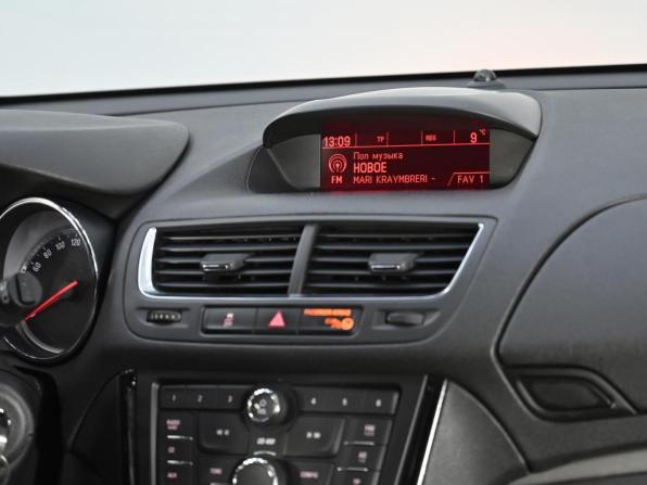 Opel Mokka I с пробегом 2014 года, цена 949 000 рублей, 176000 км, внедорожник, Автокод Объявления