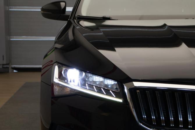 Skoda Superb III Рестайлинг с пробегом 2020 года, цена 2 460 000 рублей, 80622 км, лифтбек, Автокод Объявления