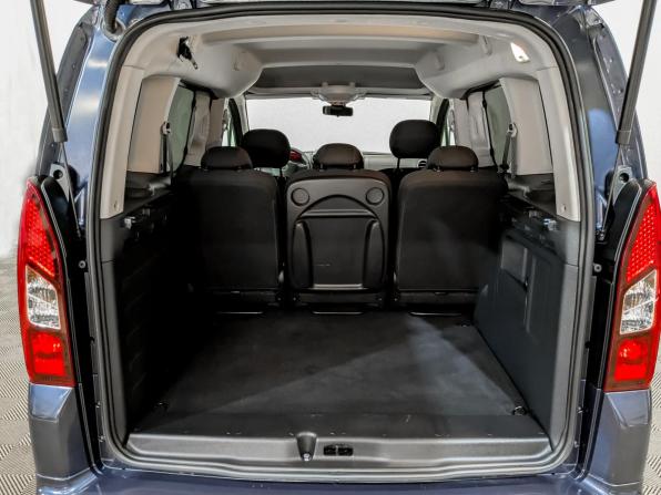 Opel Combo PCMA с пробегом 2021 года, цена 2 300 000 рублей, 18363 км, компактвэн, Автокод Объявления