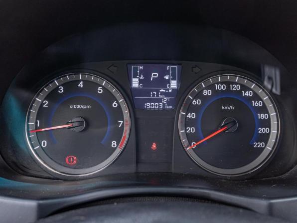 Hyundai Solaris I Рестайлинг с пробегом 2016 года, цена 1 050 000 рублей, 190031 км, седан, Автокод Объявления