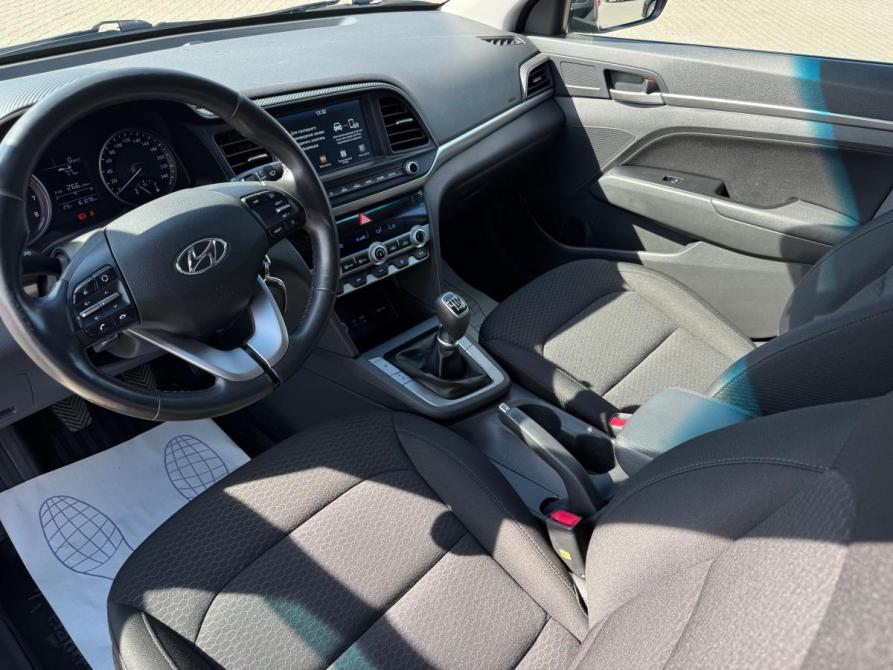 Hyundai Elantra VI (AD) Рестайлинг Пермь  - изображение 7