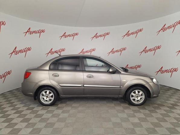 Kia Rio II Рестайлинг с пробегом 2011 года, цена 529 000 рублей, 245947 км, седан, Автокод Объявления
