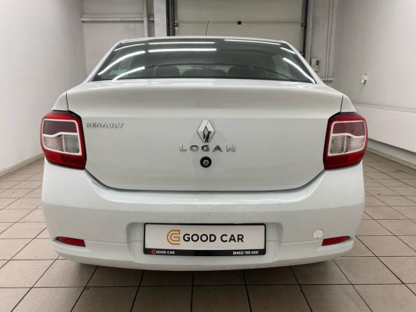 Renault Logan II с пробегом 2018 года, цена 719 000 рублей, 138894 км, седан, Автокод Объявления